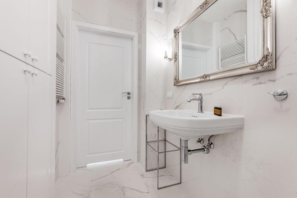 Appartement Flatbook à Gdańsk Extérieur photo